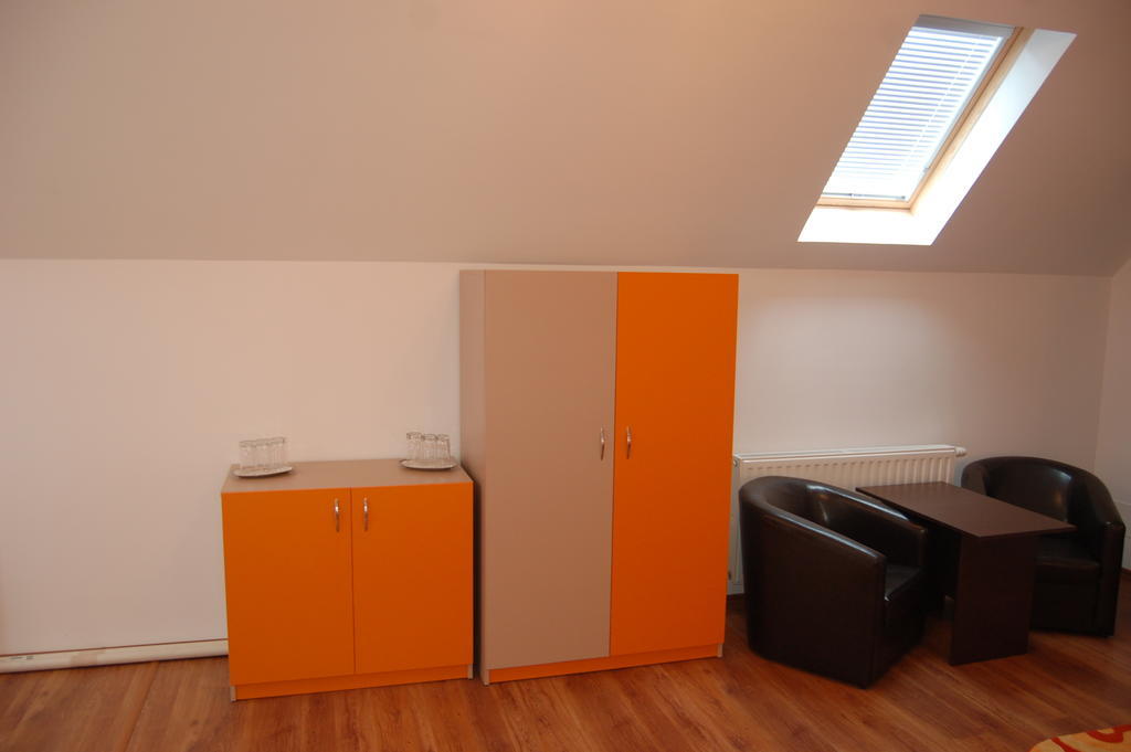 Two Bedroom Suite,247048505:JPEG